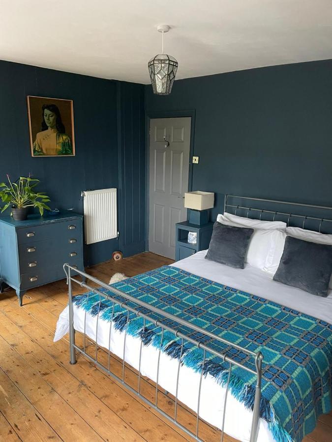 Efail Y Garn Bed & Breakfast *